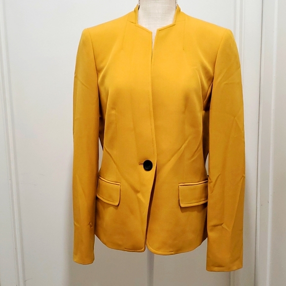 Kasper Jackets & Blazers - Kasper Women's Blazer